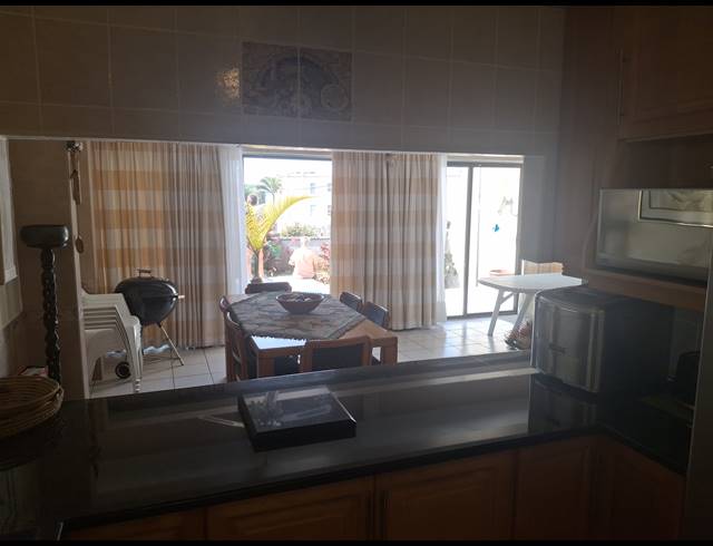 3 BEDROOM DUPLEX FOR SALE IN UVONGO BEACH